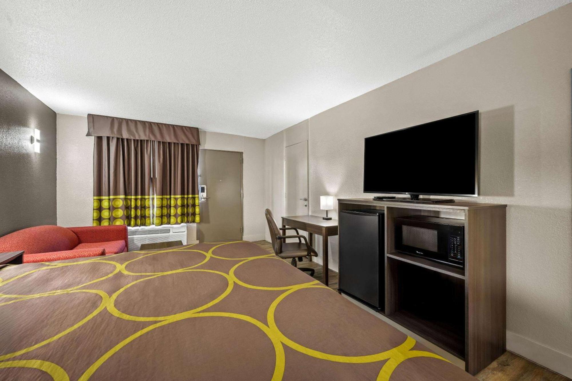 Super 8 By Wyndham Garysburg/Roanoke Rapids Hotel Exterior photo