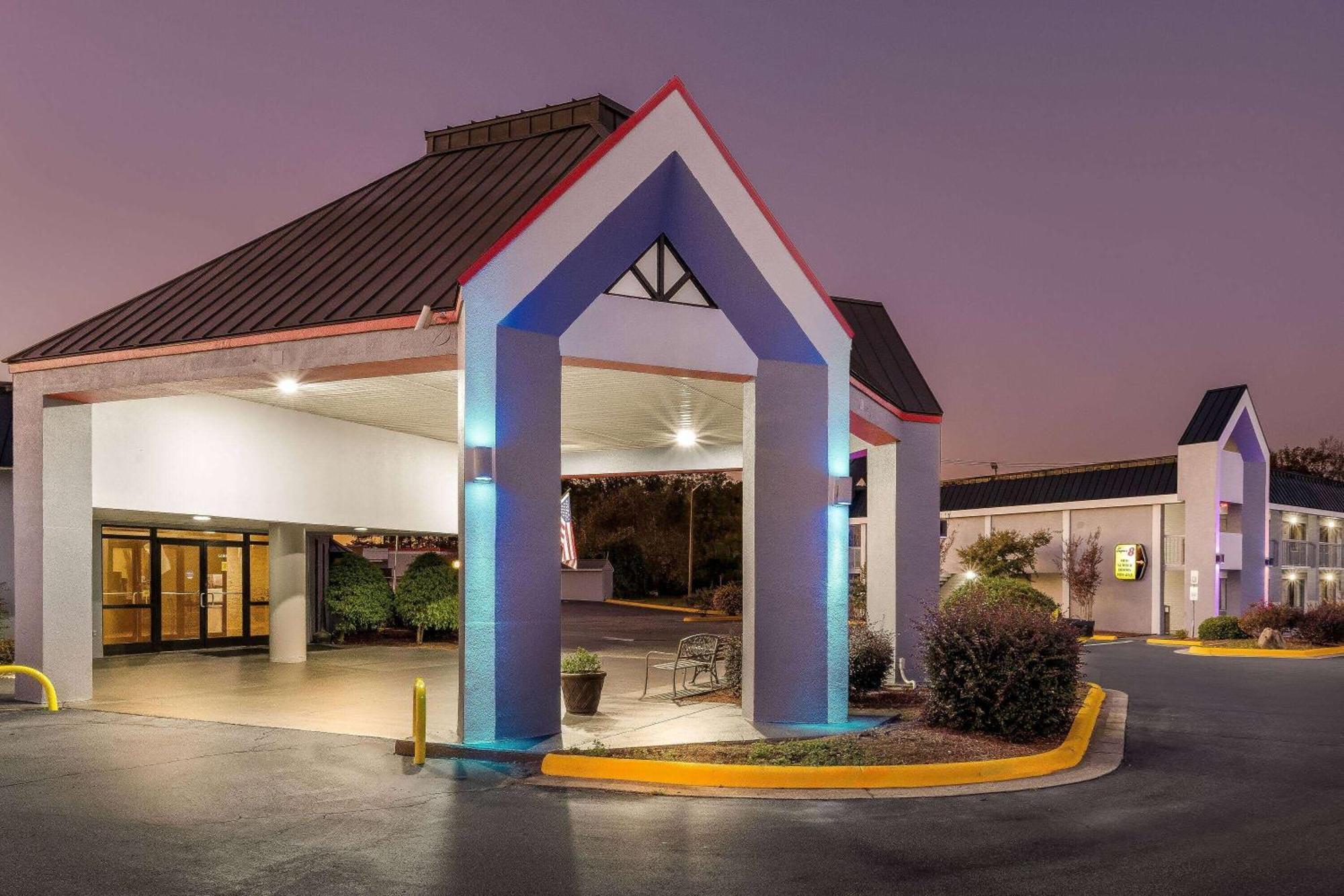 Super 8 By Wyndham Garysburg/Roanoke Rapids Hotel Exterior photo